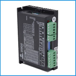 Azionamento passo passo 2DM542